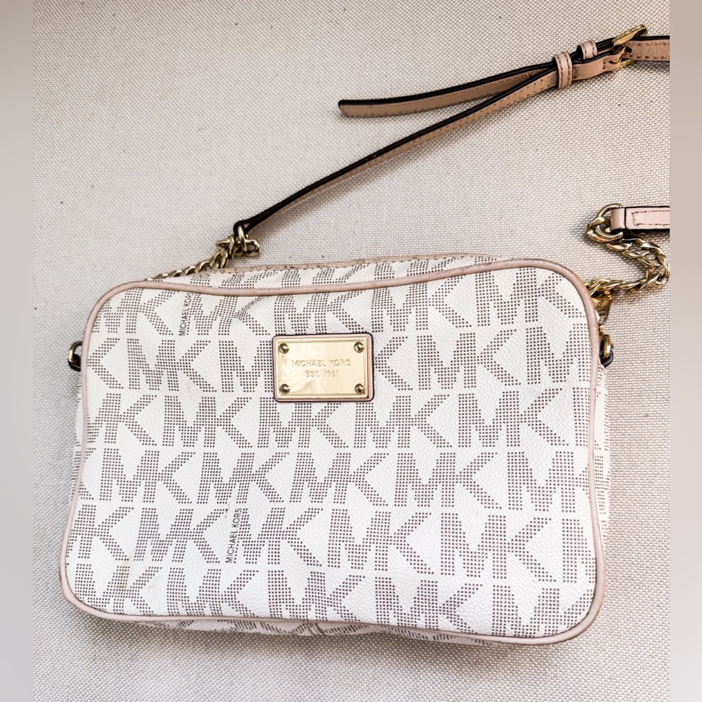 Michael Kors crossbody